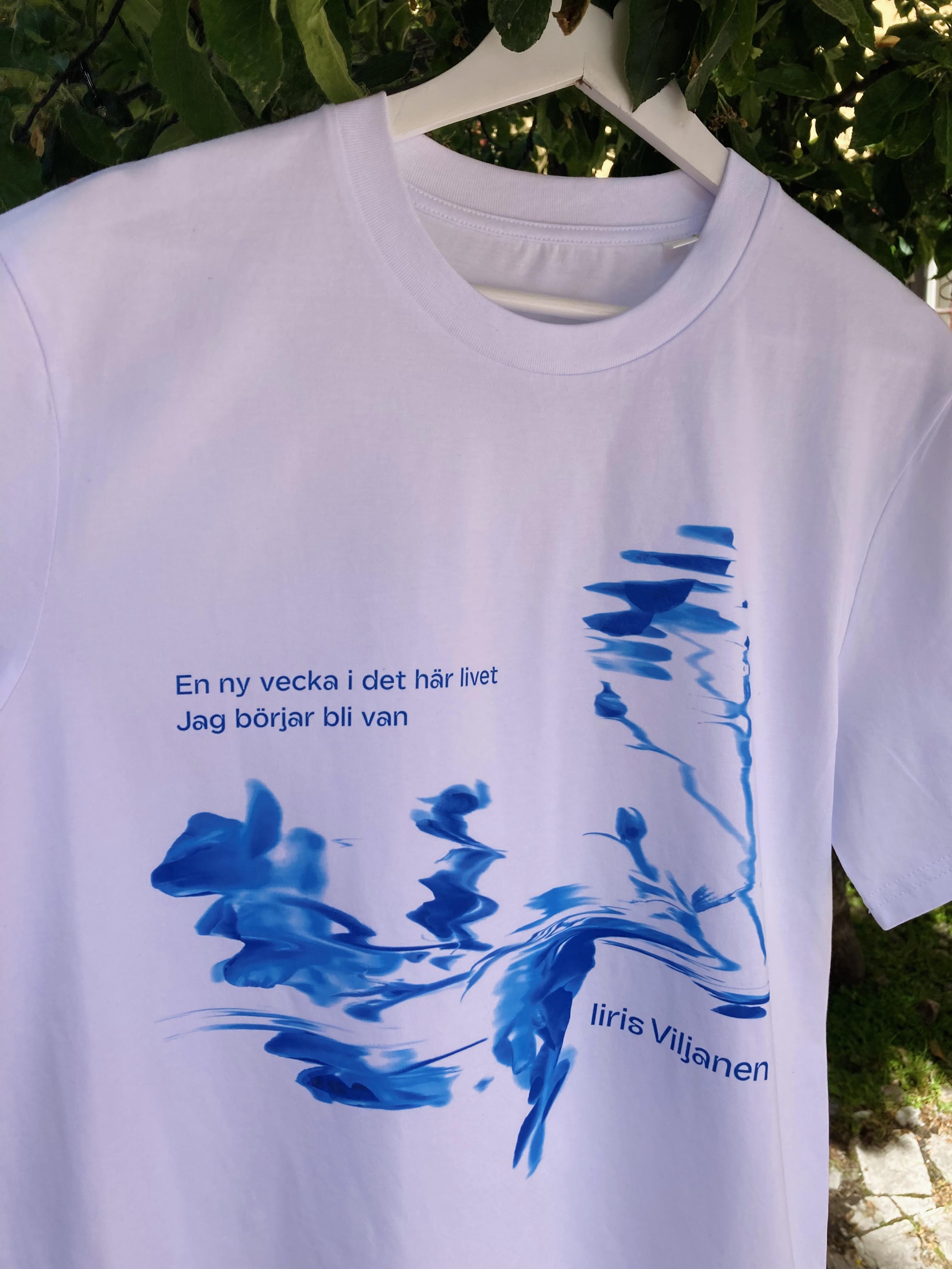 Iiris Viljanen - Själsligt uppvaknande vid Slussen - T-shirt (vit)