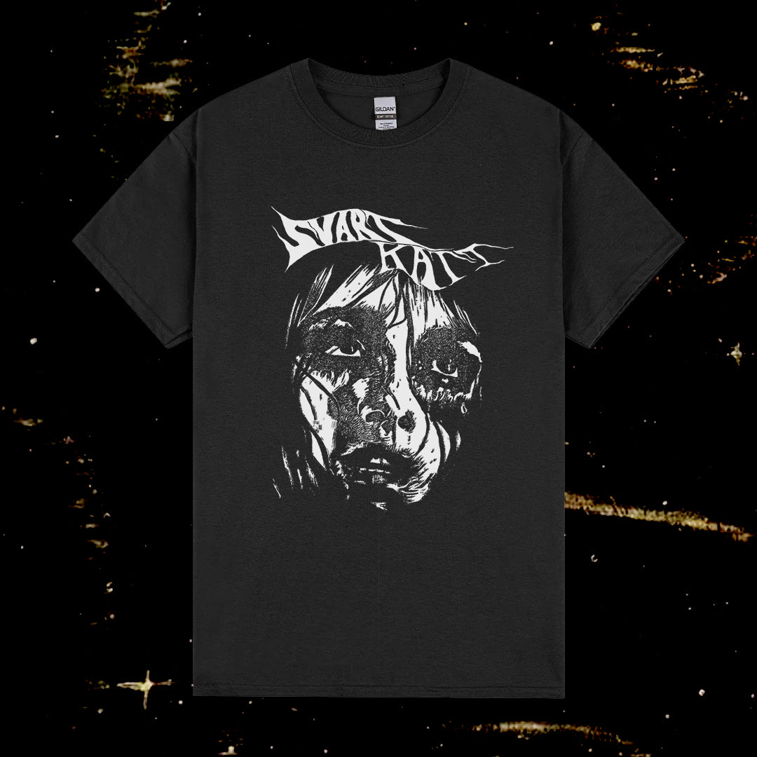 Svart katt - Black T-shirt - Face design by Hurula