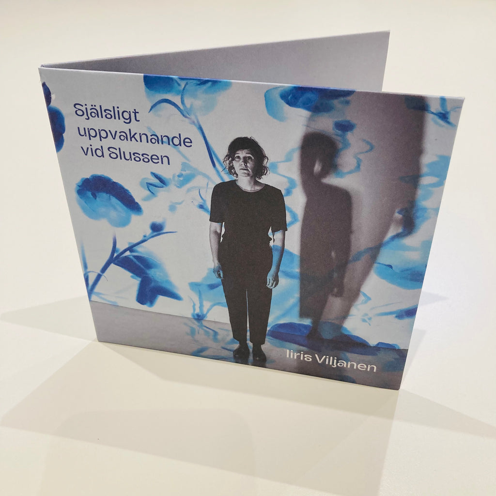 Iiris Viljanen - Själsligt uppvaknande vid Slussen (CD) - Förhandsbeställning - Signerad